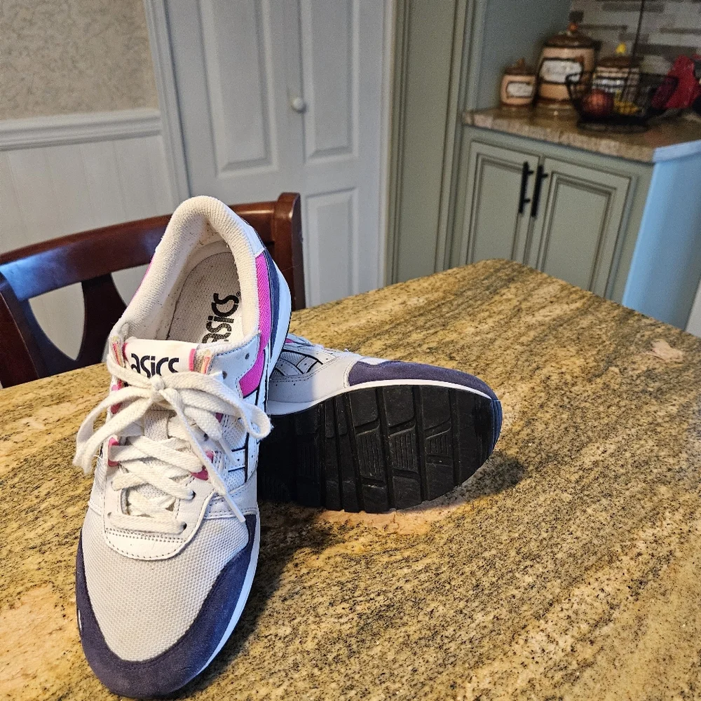 Asics White Pink Blue Women's Gel Runner Sneakers - Picture 6 of 10